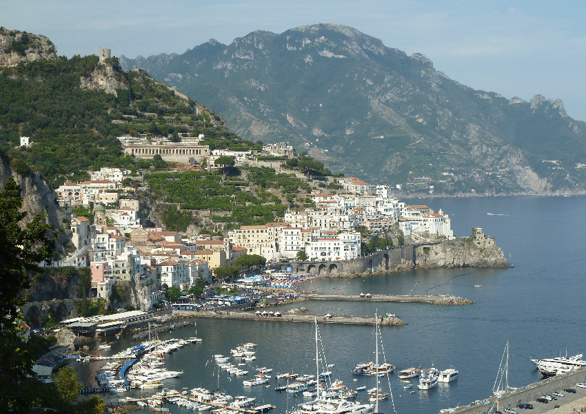 Amalfi scorcio